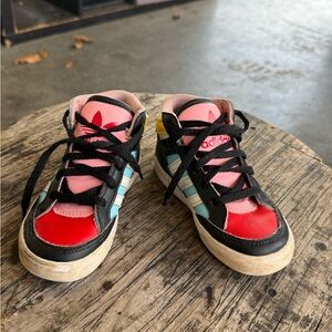 Adidas Kids' Hardcourt Hi in multicolor